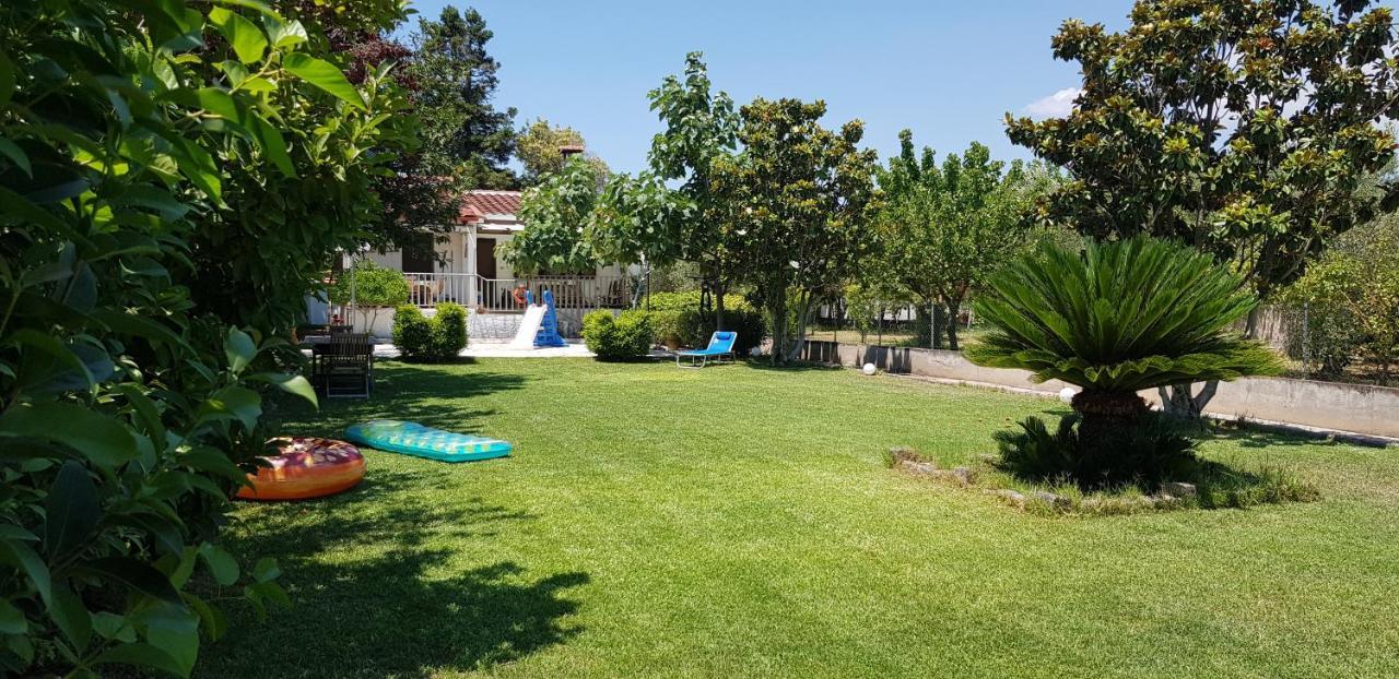 Country House By The Sea !!! Villa Karavómilosz Kültér fotó