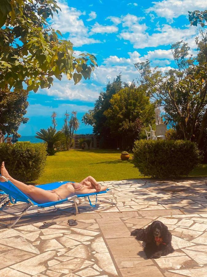 Country House By The Sea !!! Villa Karavómilosz Kültér fotó